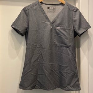 Figs technical collection heather charcoal scrub shirt